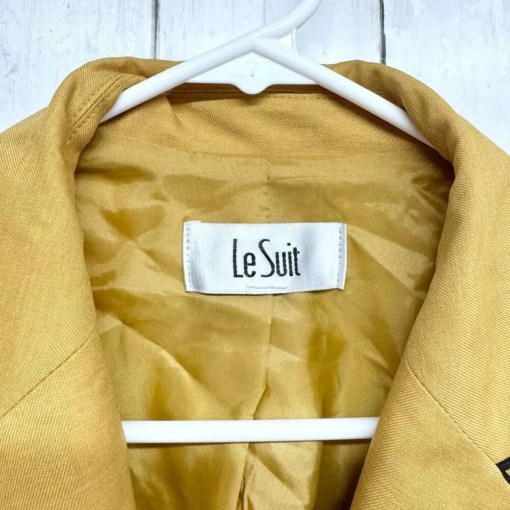 Le Suit Blazer Women's‎ Size 8 Business Casual Monte Carlo Big Buttons Gold Leaf
